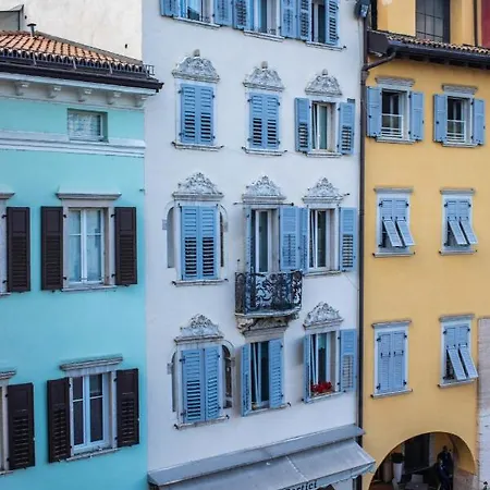 Le Finestre Sul Duomo